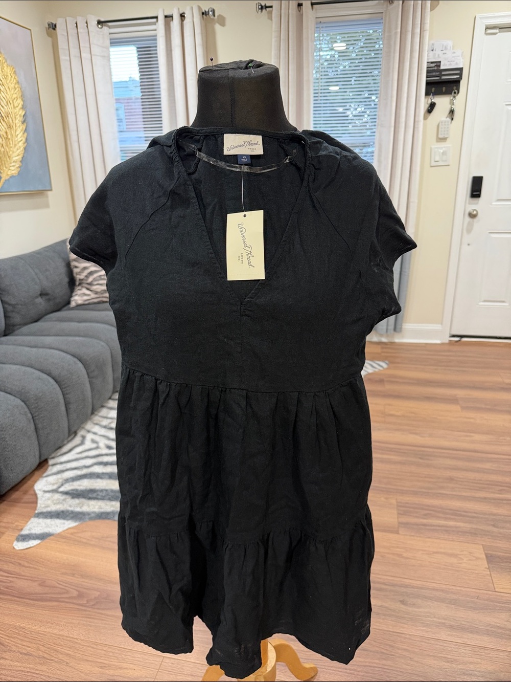 Universal Thread Flutter Dress - Picture 2 of 5